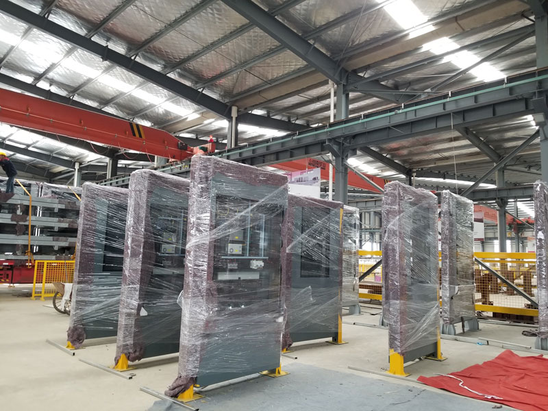 榮大發(fā)往安徽第一批公交候車(chē)亭記錄